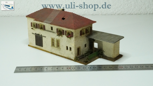 RS H0 213 Modellhaus (Nr. 0336) Holzhaus Post bespielt